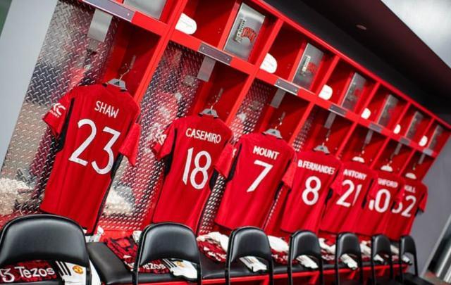 球衣赞助9亿大单，曼联把对手们甩开多远？